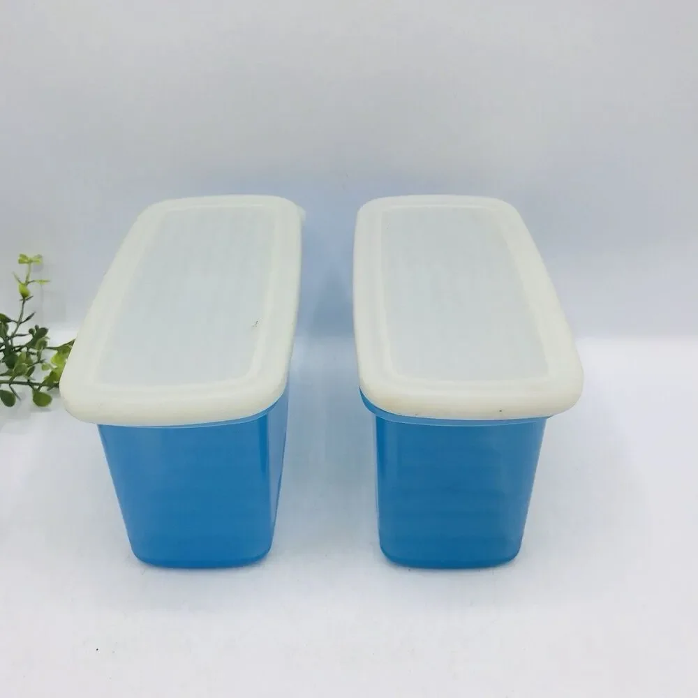 Vintage Tupperware Fridgesmart Mini Set Of 2-1 1/2c Vented Containers Blue White